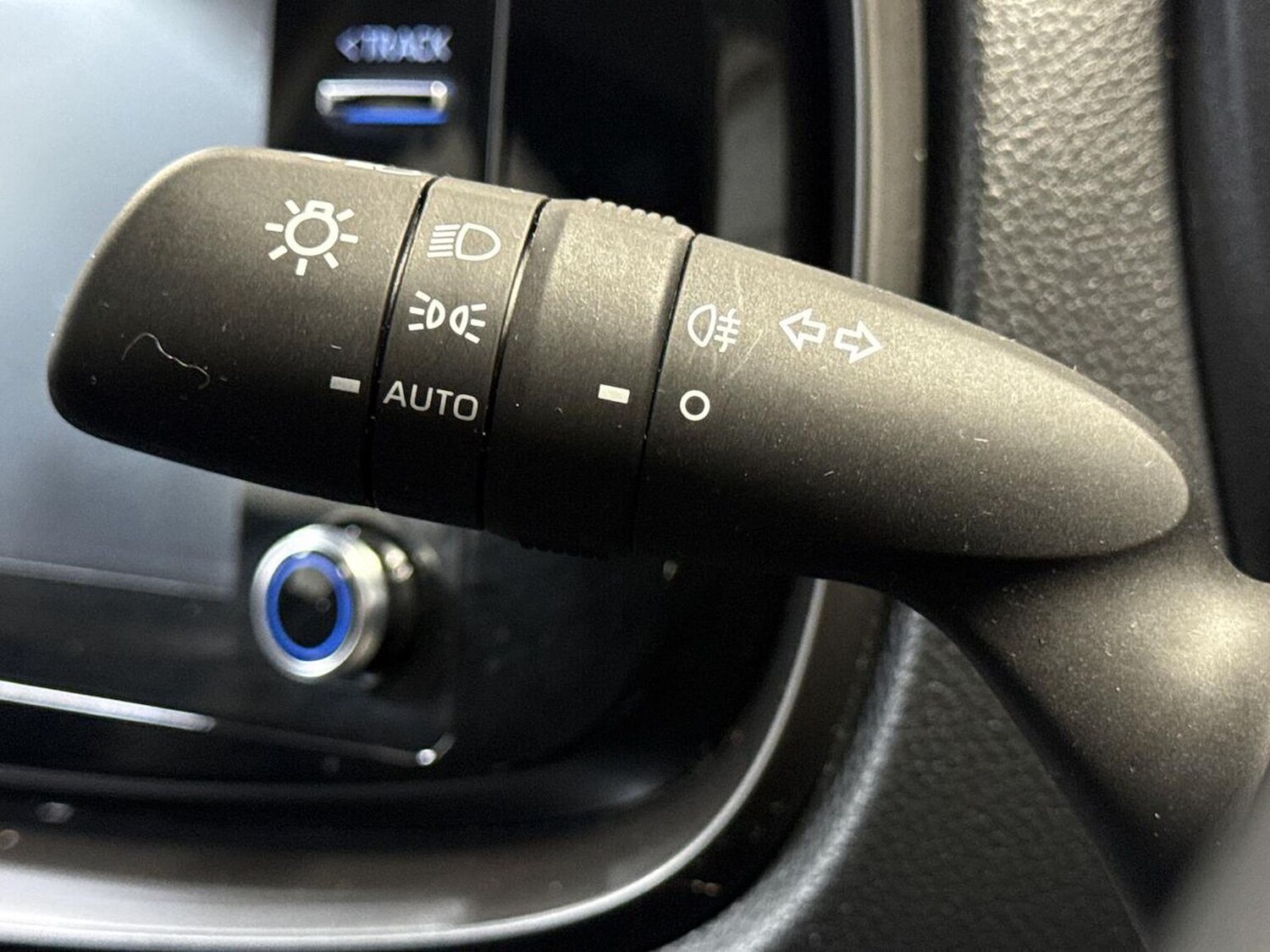 Used Toyota Aygo X 2023 for sale - 76082463: Photo 27