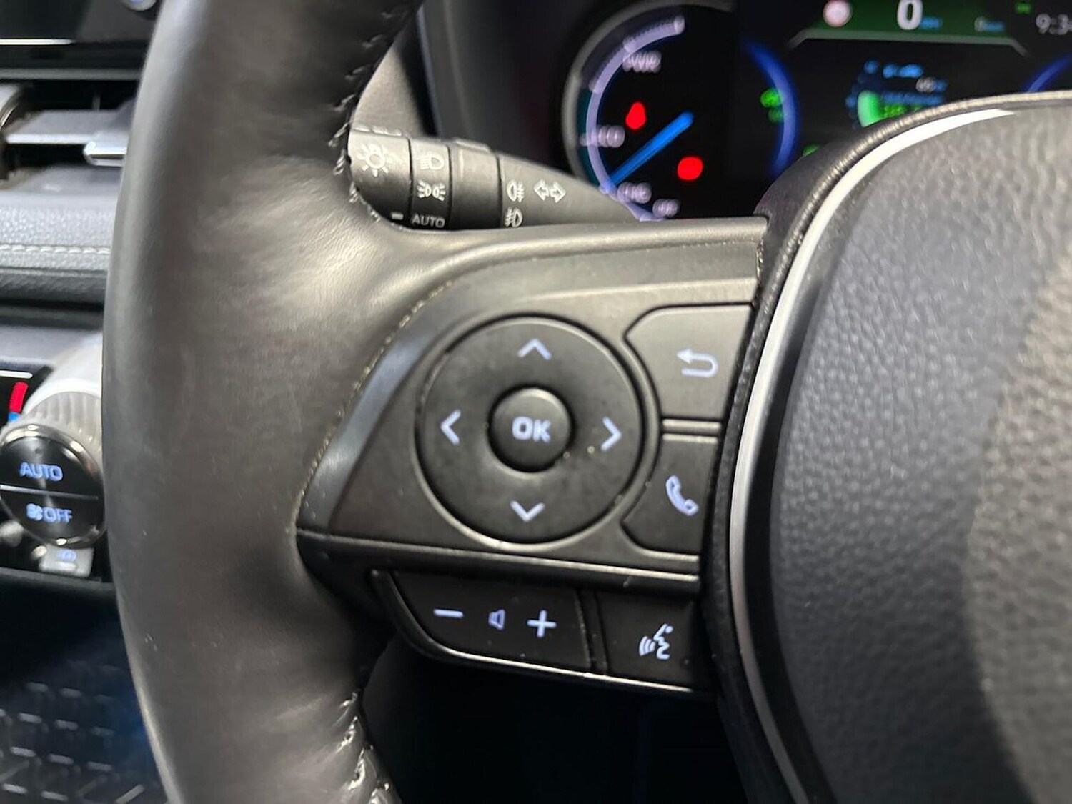 Used Toyota RAV4 2022 for sale - 76490685: Photo 24