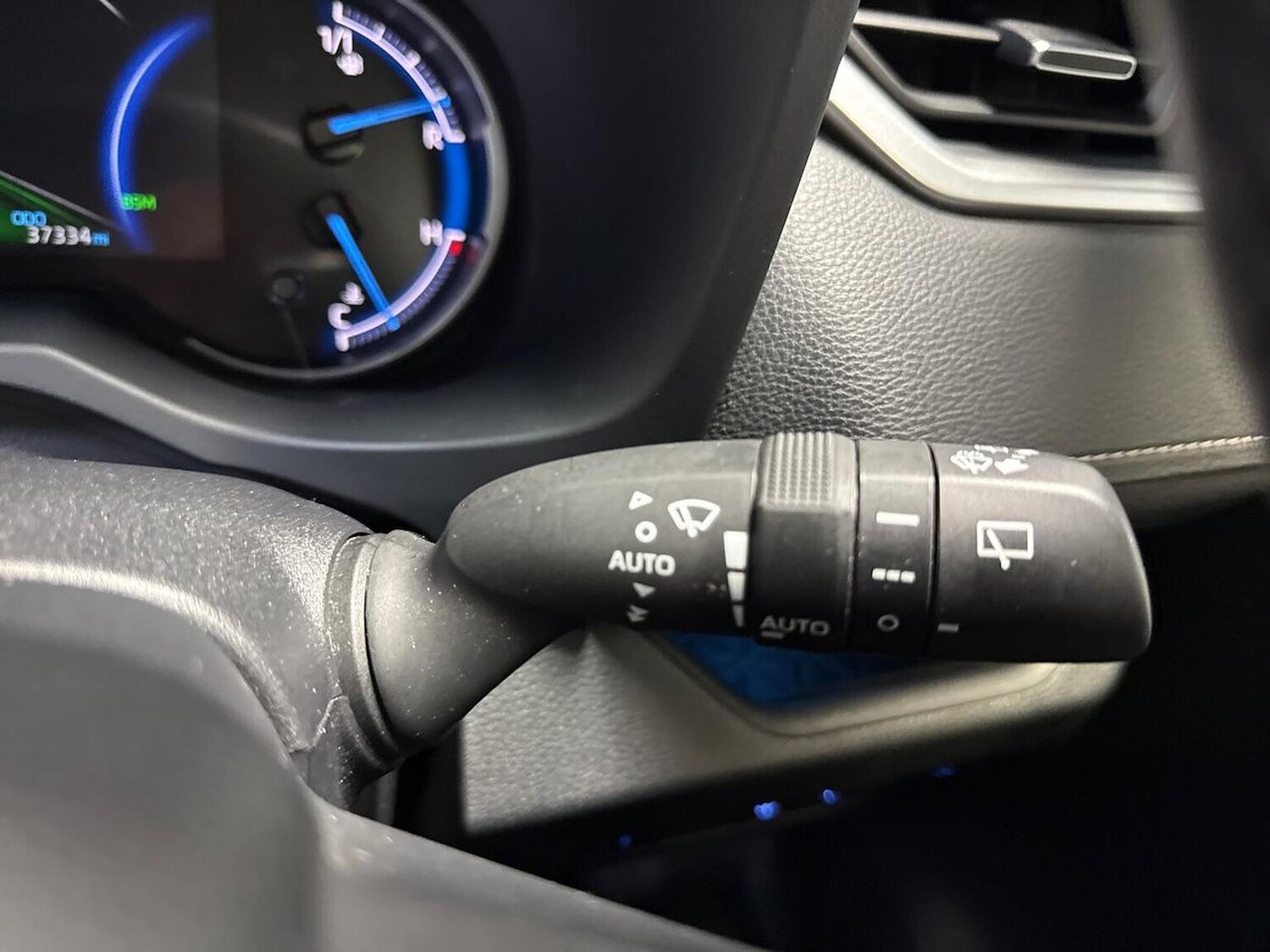 Used Toyota RAV4 2022 for sale - 76490685: Photo 27