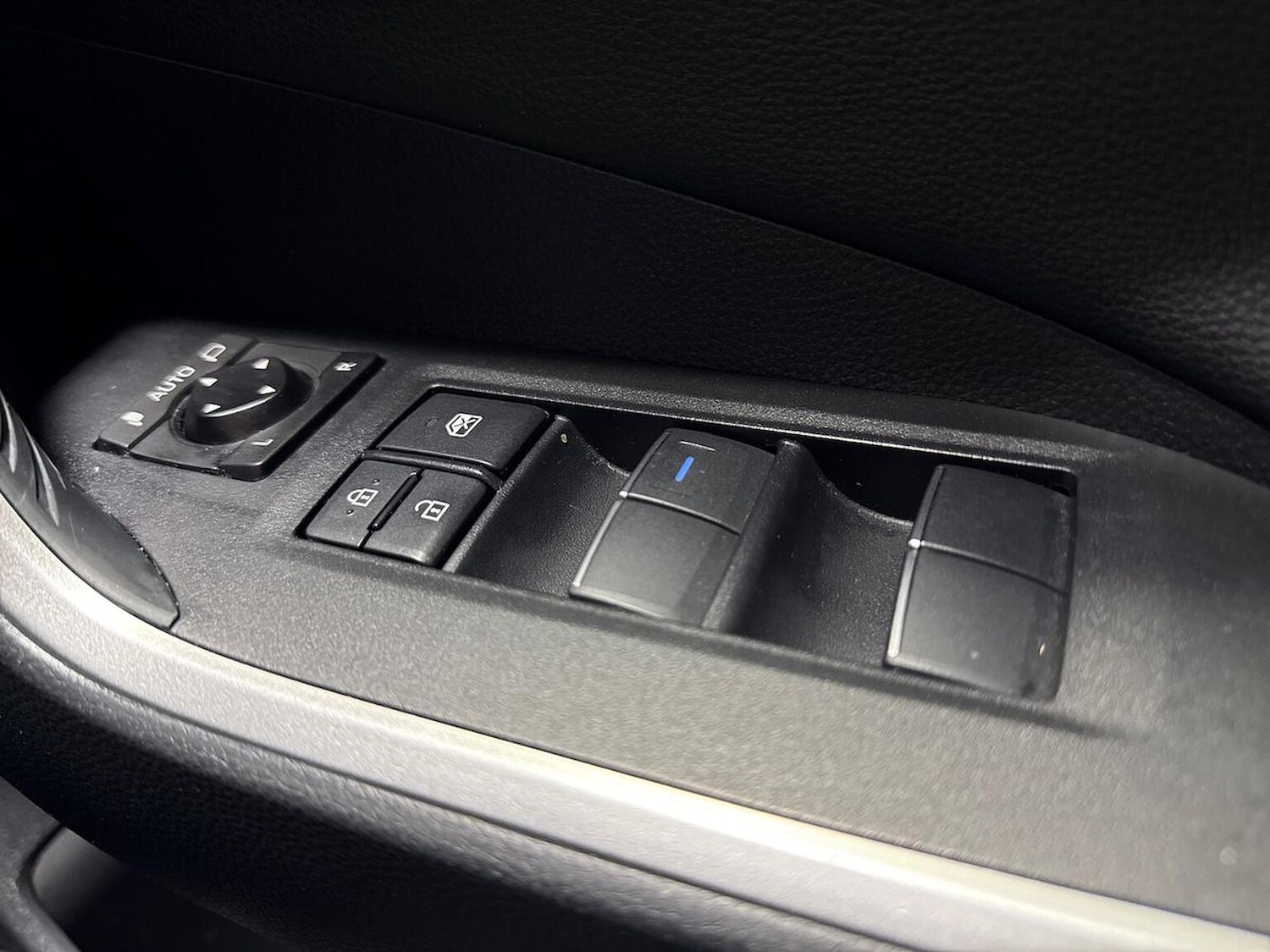 Used Toyota RAV4 2021 for sale - 78098348: Photo 21