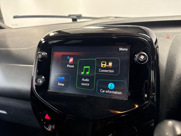 Used Toyota AYGO 2021 for sale - 76231726: Photo 11