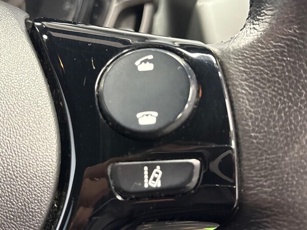 Used Toyota AYGO 2021 for sale - 76231726: Photo 24