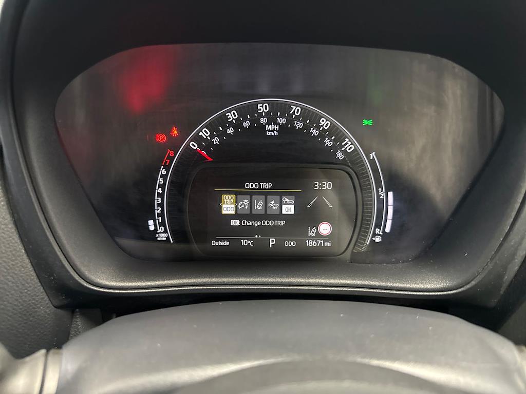 Used Toyota Aygo X 2022 for sale - 76536619: Photo 10