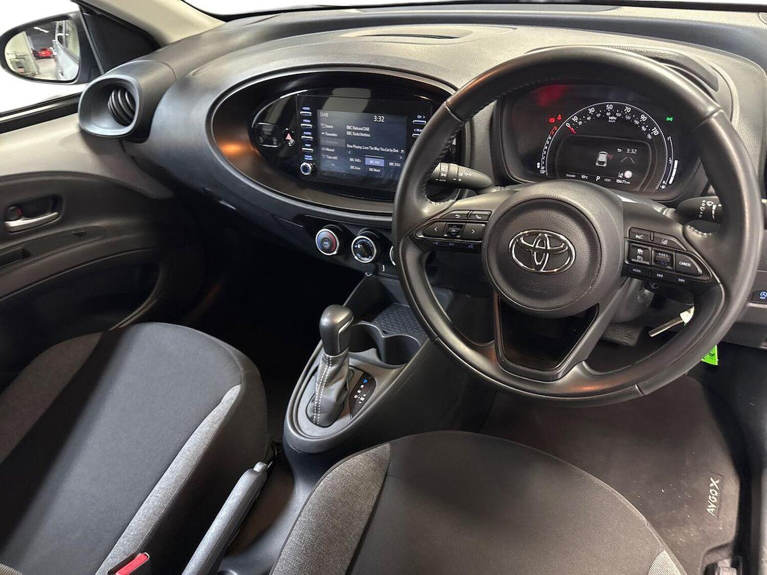 Used Toyota Aygo X 2022 for sale - 76536619: Photo 9