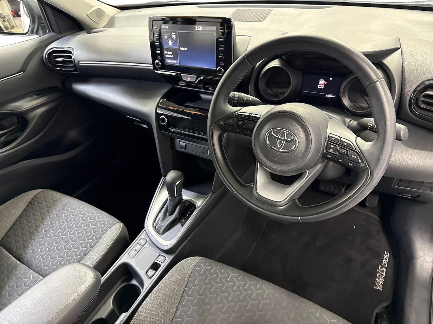 Used Toyota Yaris Cross 2024 for sale - 78192857: Photo 10