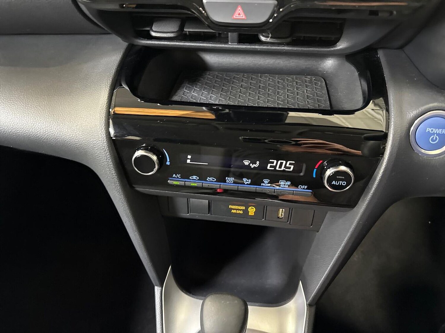 Used Toyota Yaris Cross 2024 for sale - 78192857: Photo 24