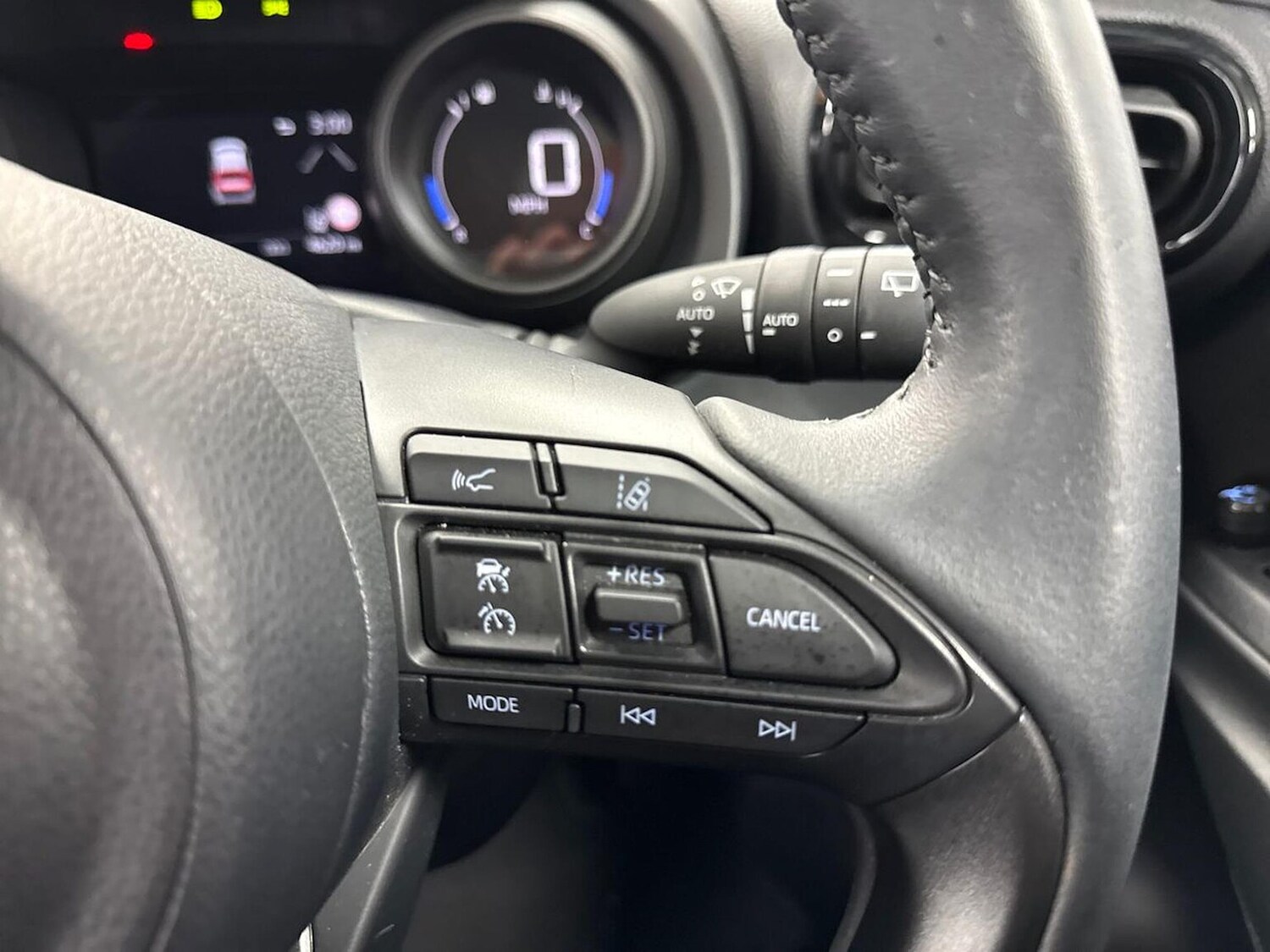 Used Toyota Yaris Cross 2024 for sale - 78192857: Photo 27