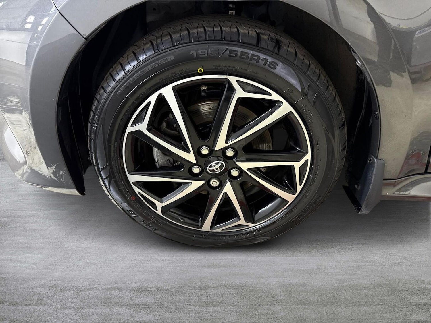 Used Toyota Yaris 2023 for sale - 77688063: Photo 6