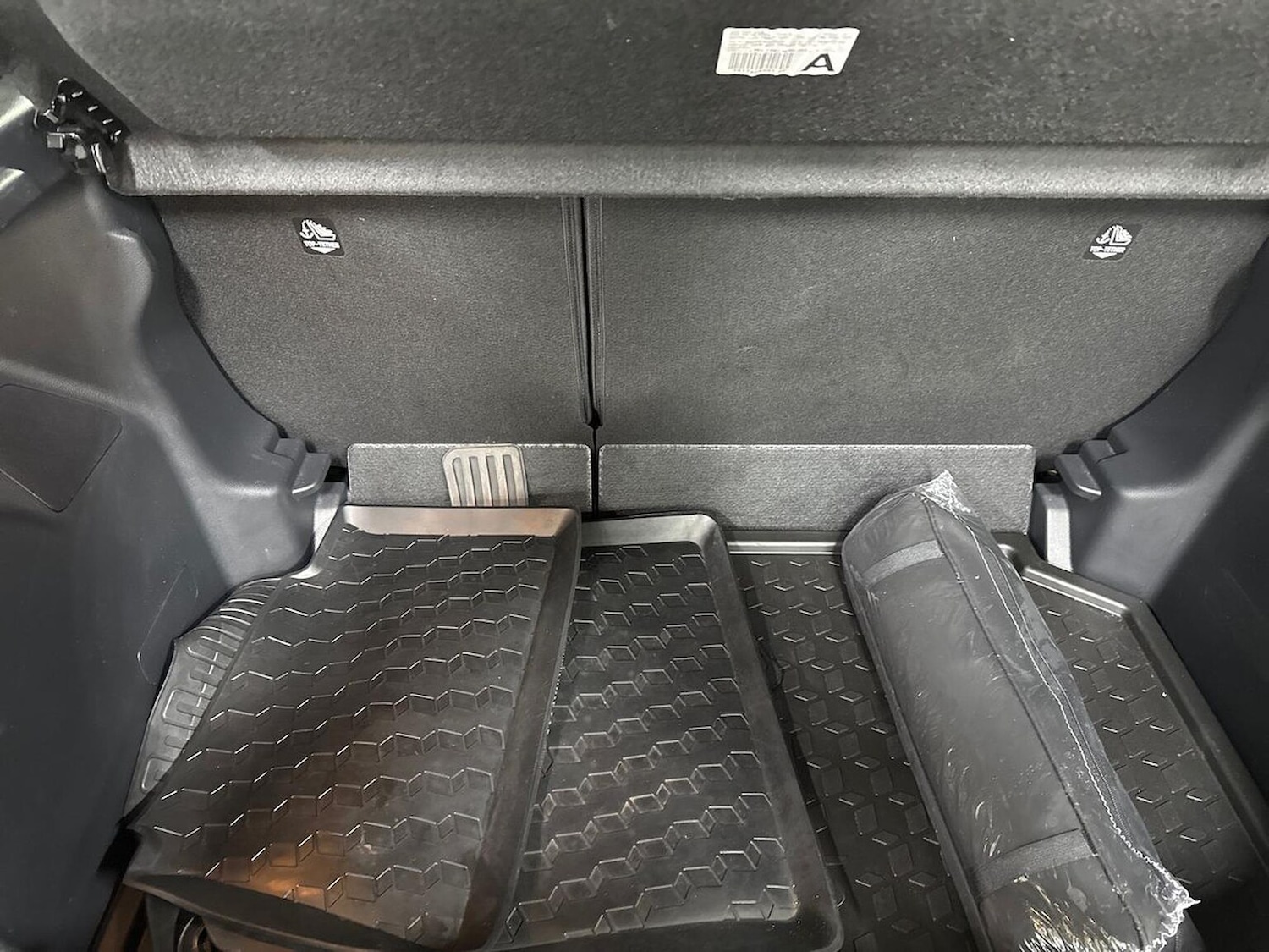 Used Toyota Yaris 2024 for sale - 78192797: Photo 17