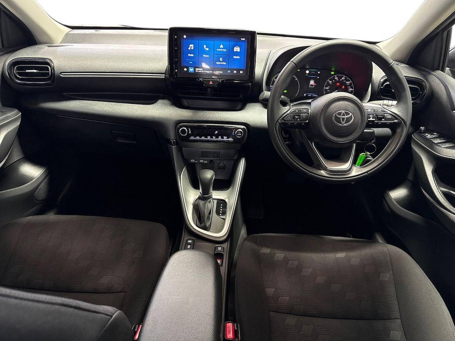 Used Toyota Yaris 2024 for sale - 78192797: Photo 8