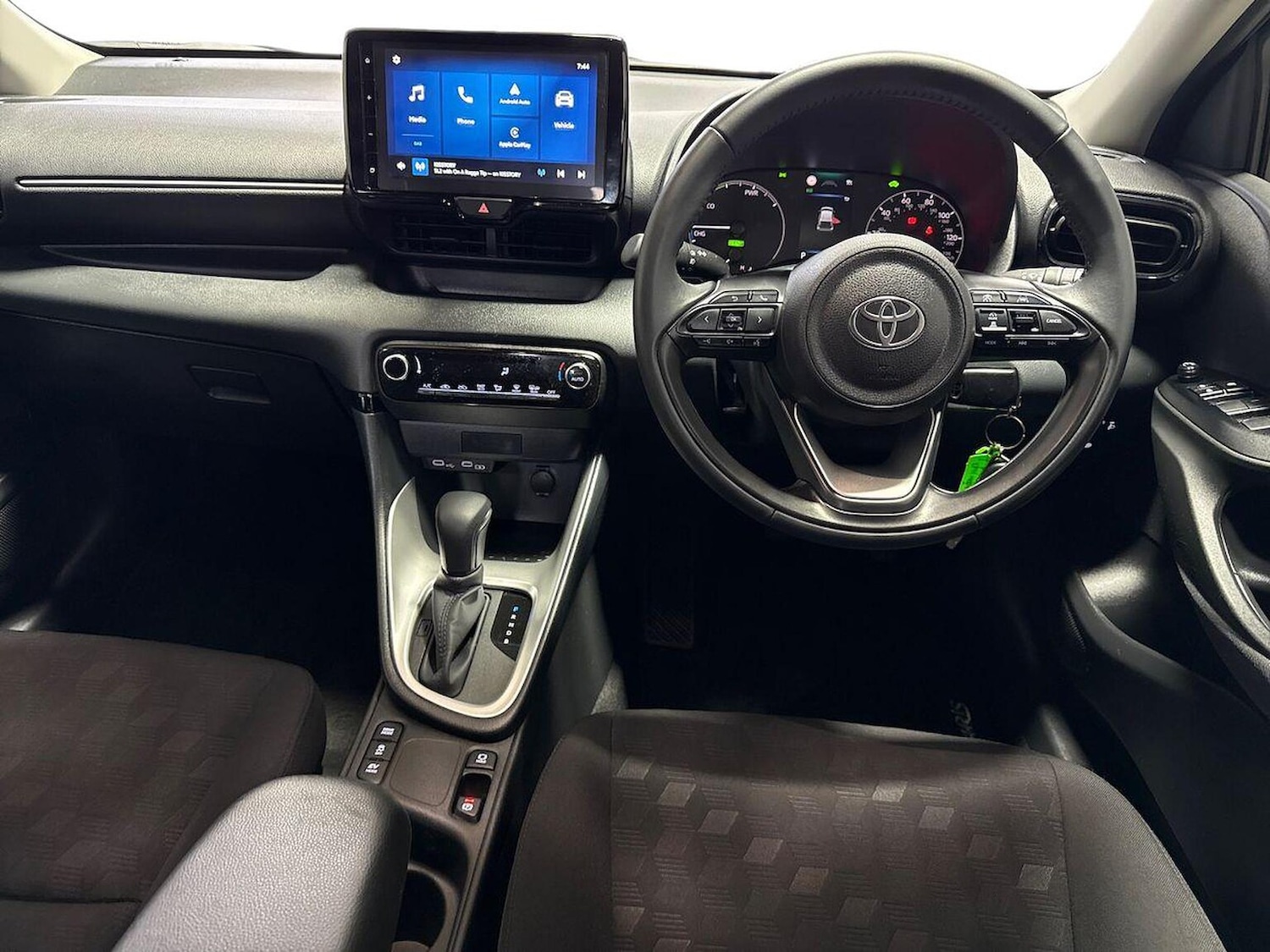 Used Toyota Yaris 2024 for sale - 78192797: Photo 9