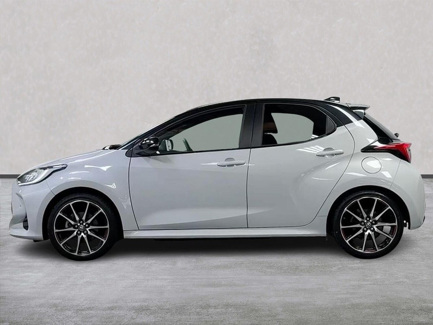 Used Toyota Yaris 2023 for sale - 78192815: Photo 21