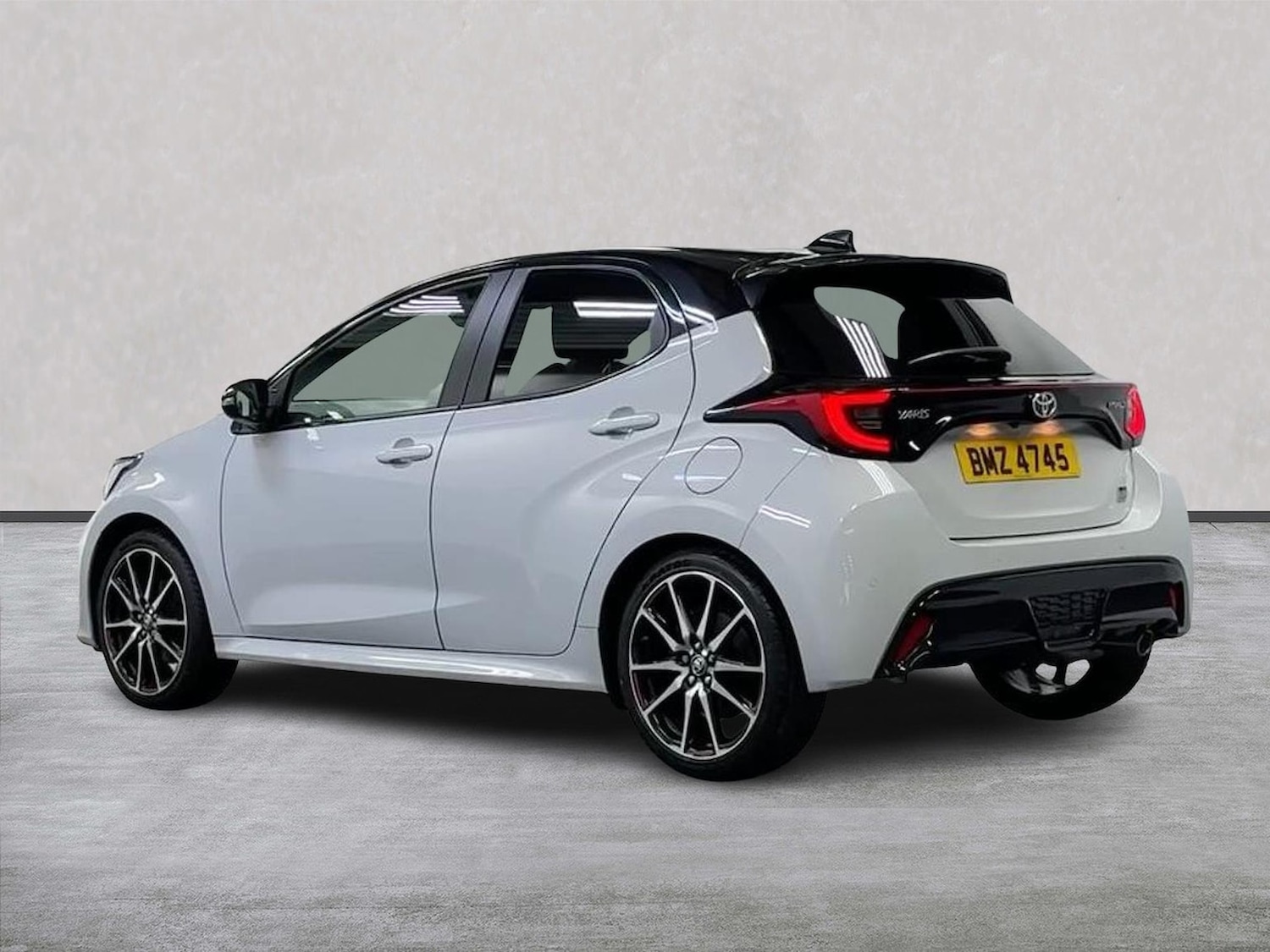 Used Toyota Yaris 2023 for sale - 78192815: Photo 4