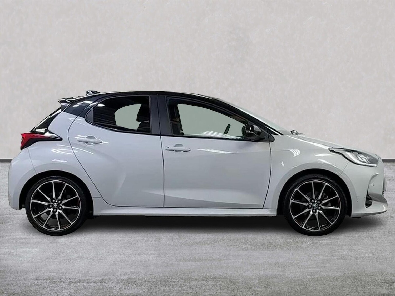 Used Toyota Yaris 2023 for sale - 78192815: Photo 5