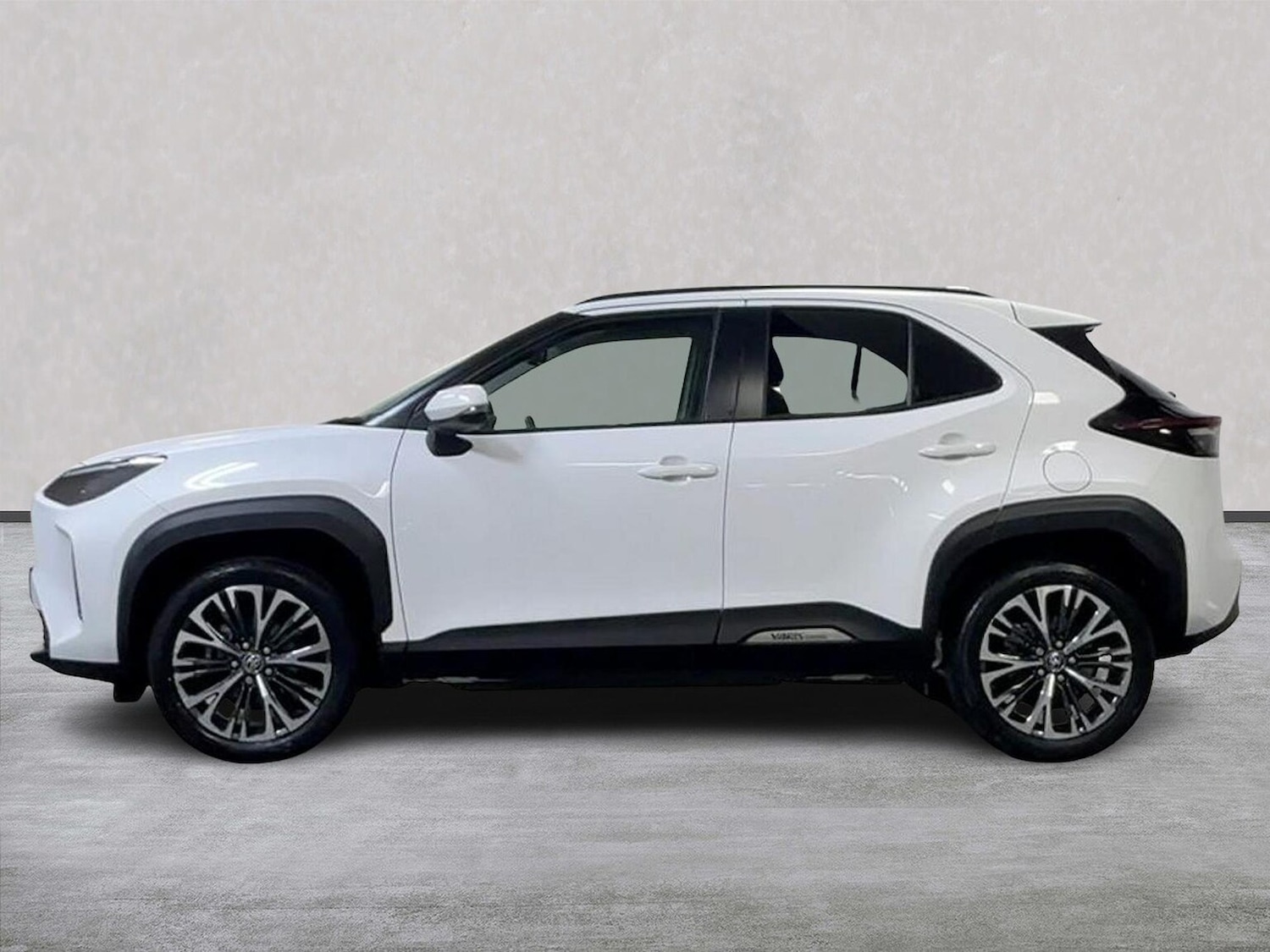 Used Toyota Yaris Cross 2023 for sale - 76637797: Photo 19