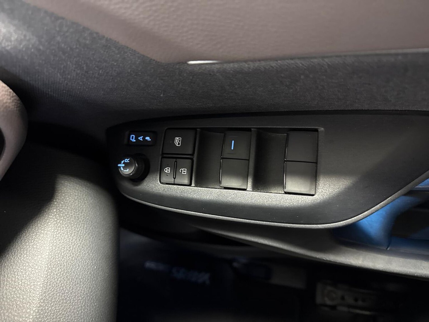 Used Toyota Yaris Cross 2023 for sale - 76637797: Photo 21