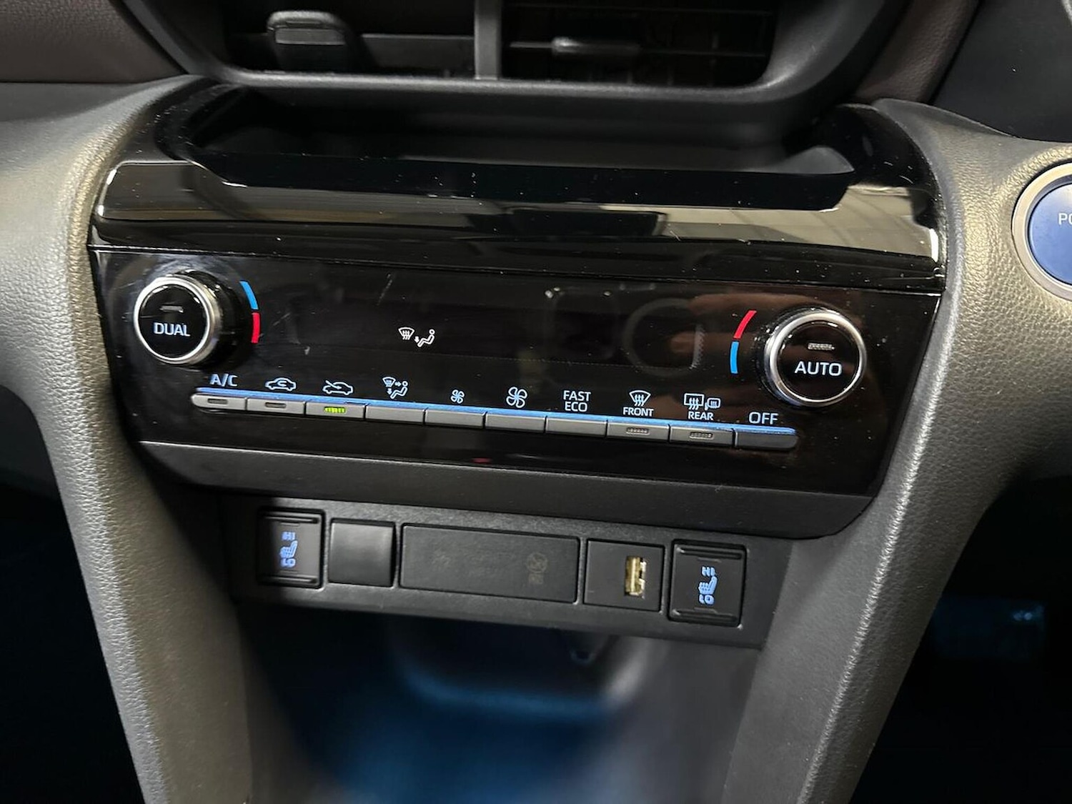 Used Toyota Yaris Cross 2023 for sale - 76637797: Photo 23