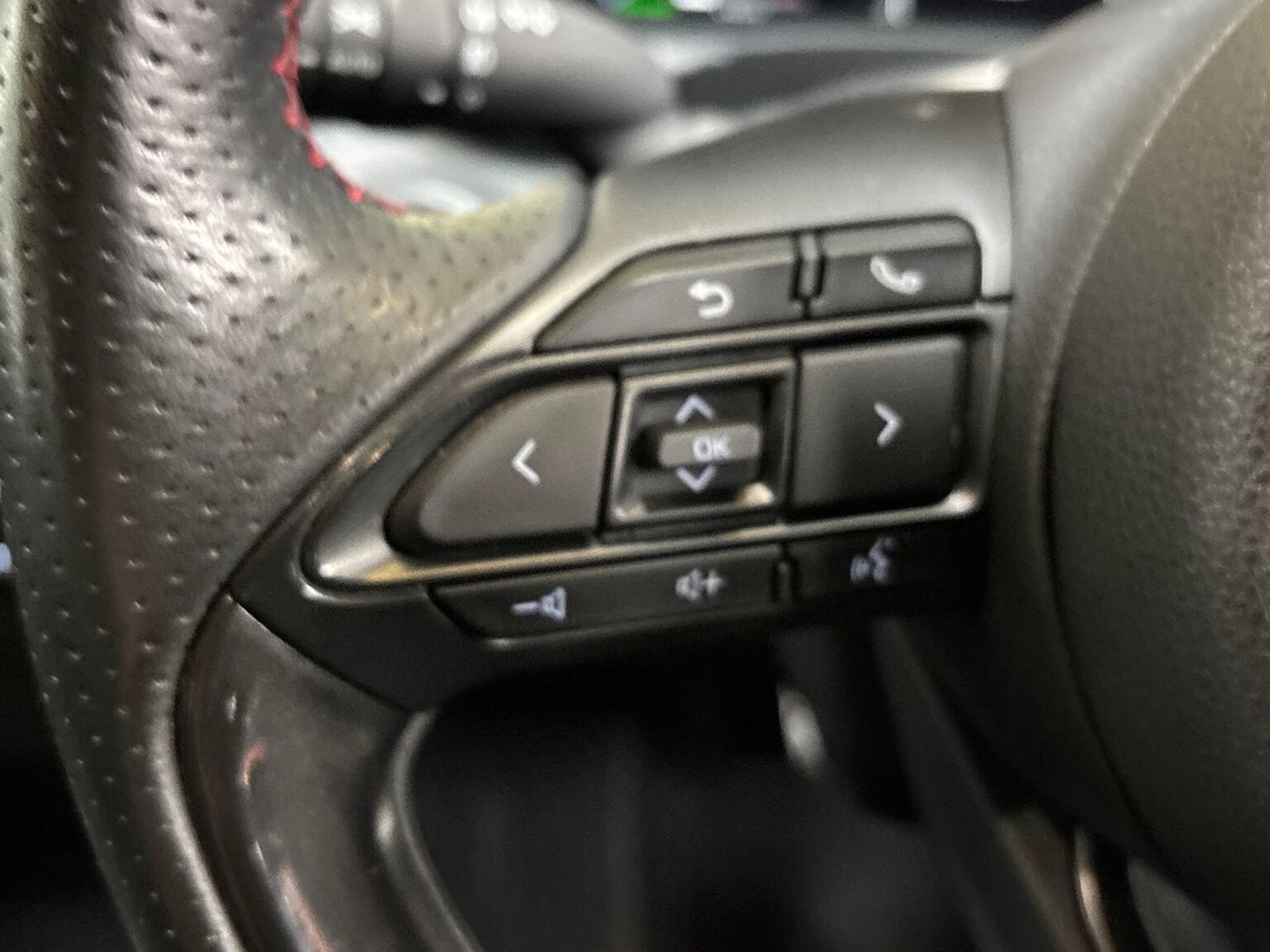 Used Toyota Yaris 2025 for sale - 77488568: Photo 24