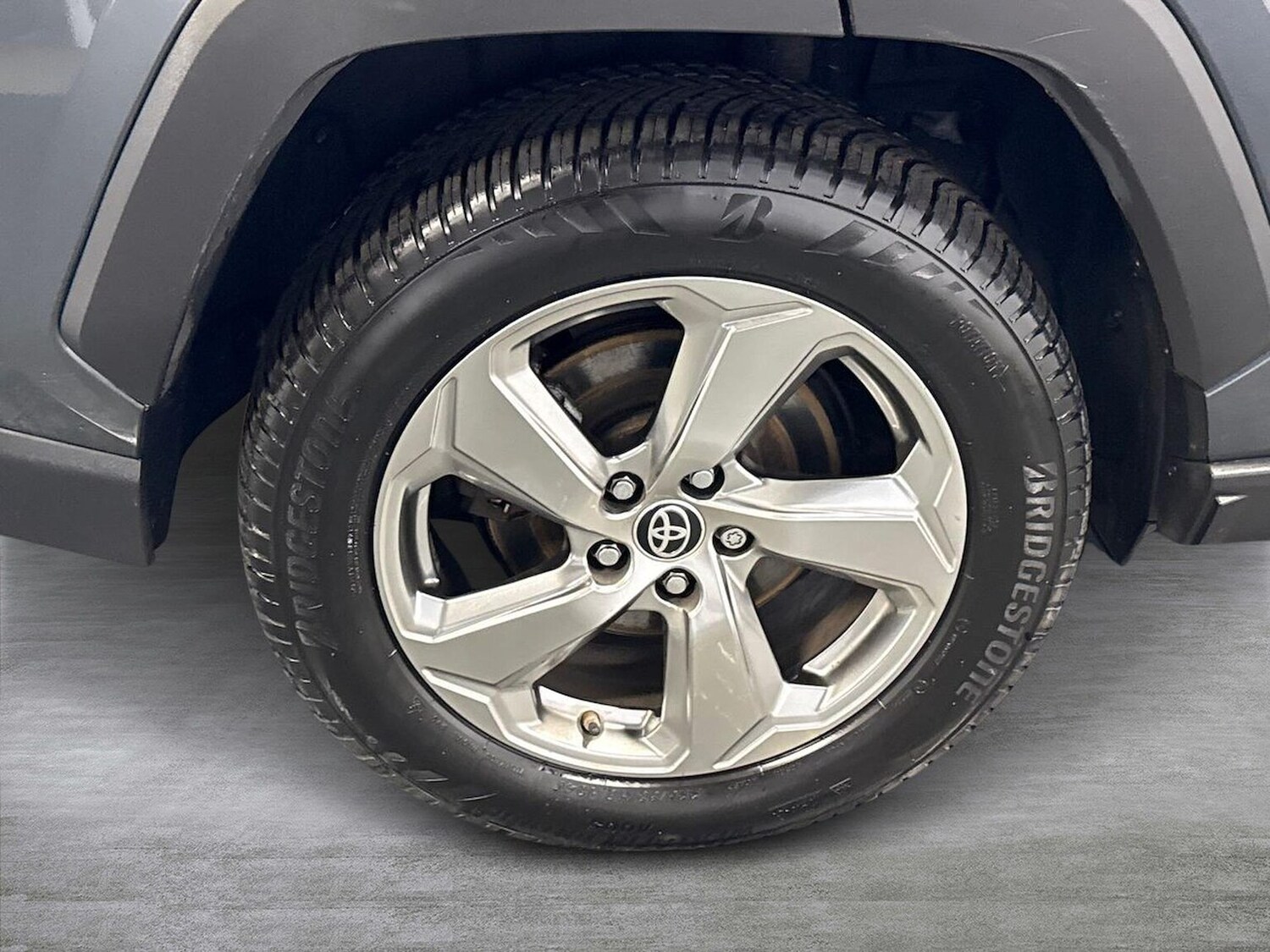 Used Toyota RAV4 2021 for sale - 76945890: Photo 6