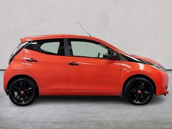 Used Toyota AYGO 2015 for sale - 78434306: Photo