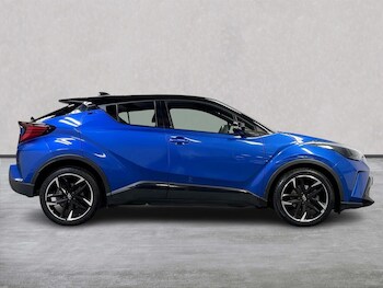 Used Toyota C-HR 2022 for sale - 75907628: Photo