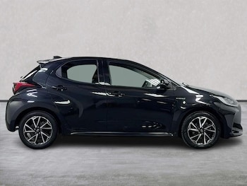 Used Toyota Yaris 2021 for sale - 78594709: Photo