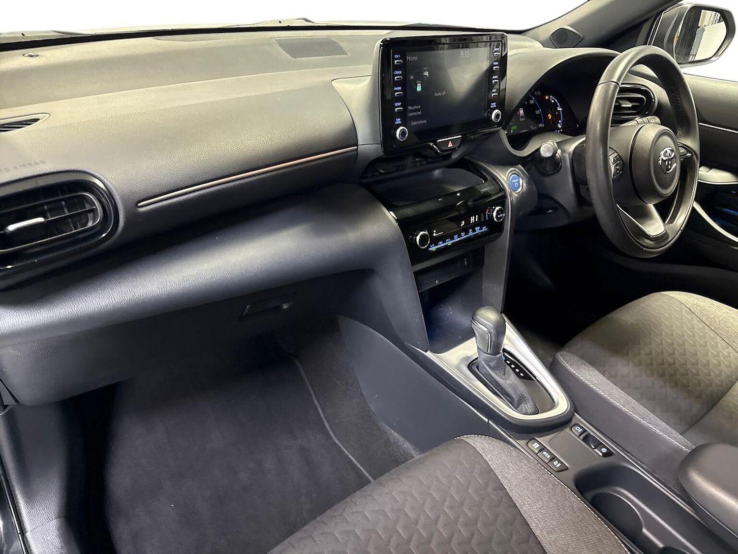 Used Toyota Yaris Cross 2023 for sale - 76115472: Photo 7