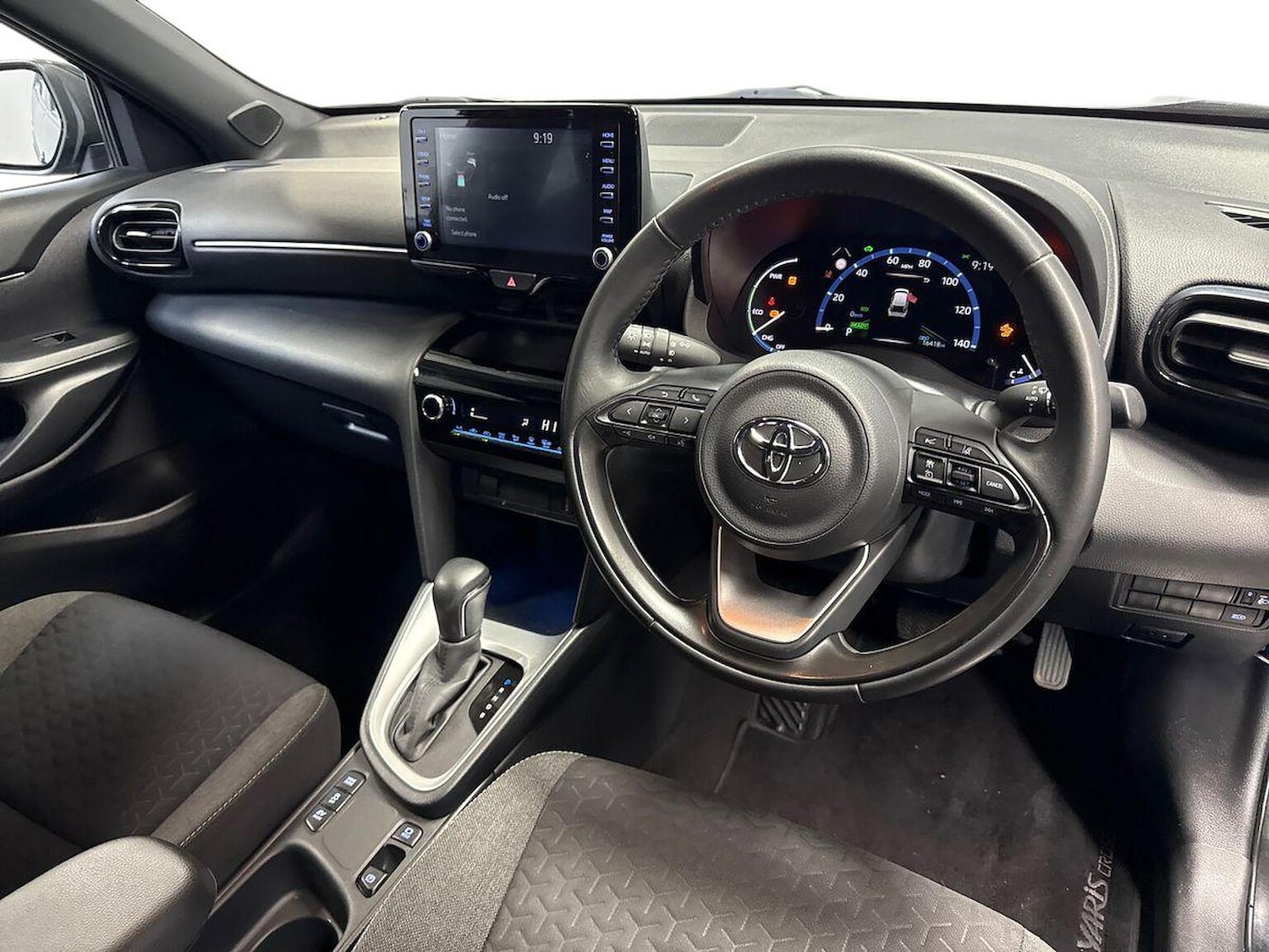 Used Toyota Yaris Cross 2023 for sale - 76115472: Photo 9