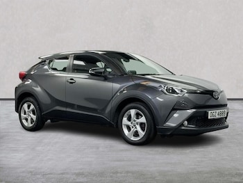 Used Toyota C-HR 2019 for sale - 79489002: Photo