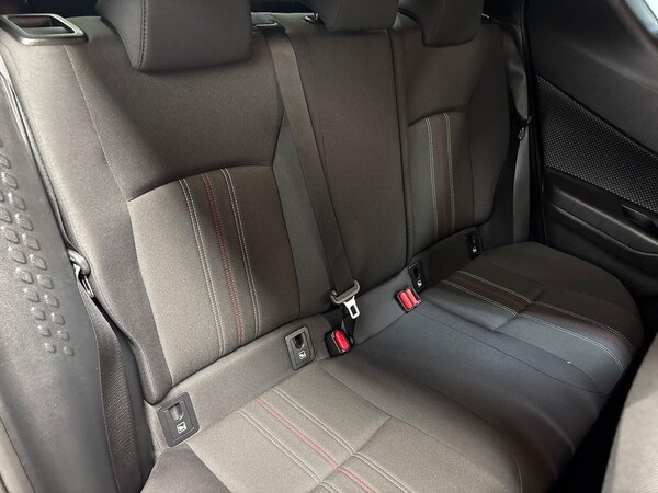 Used Toyota C-HR 2023 for sale - 75982213: Photo 16