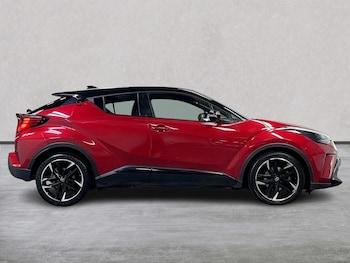 Used Toyota C-HR 2023 for sale - 75982213: Photo 3