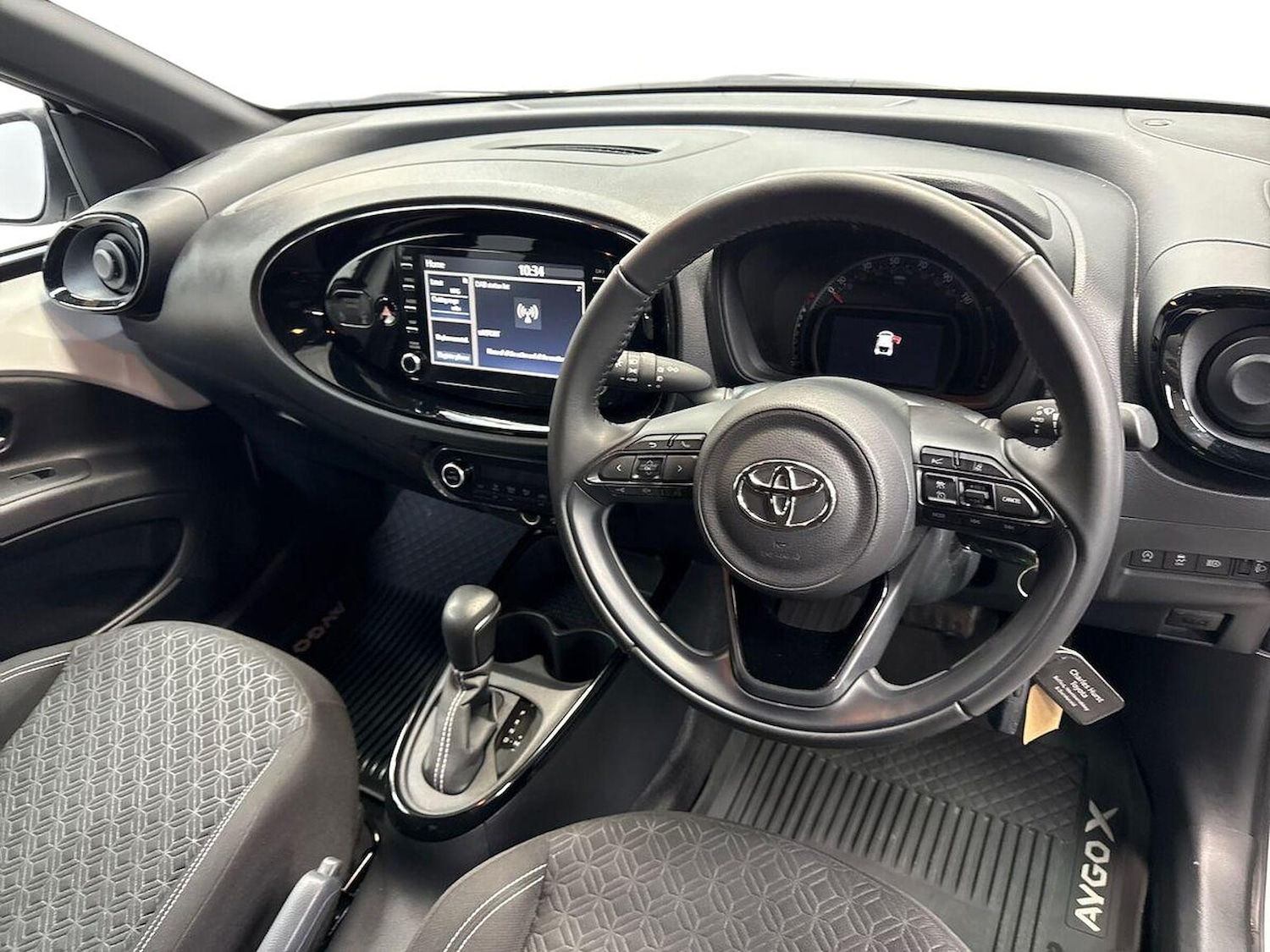 Used Toyota Aygo X 2024 for sale - 77639264: Photo 15