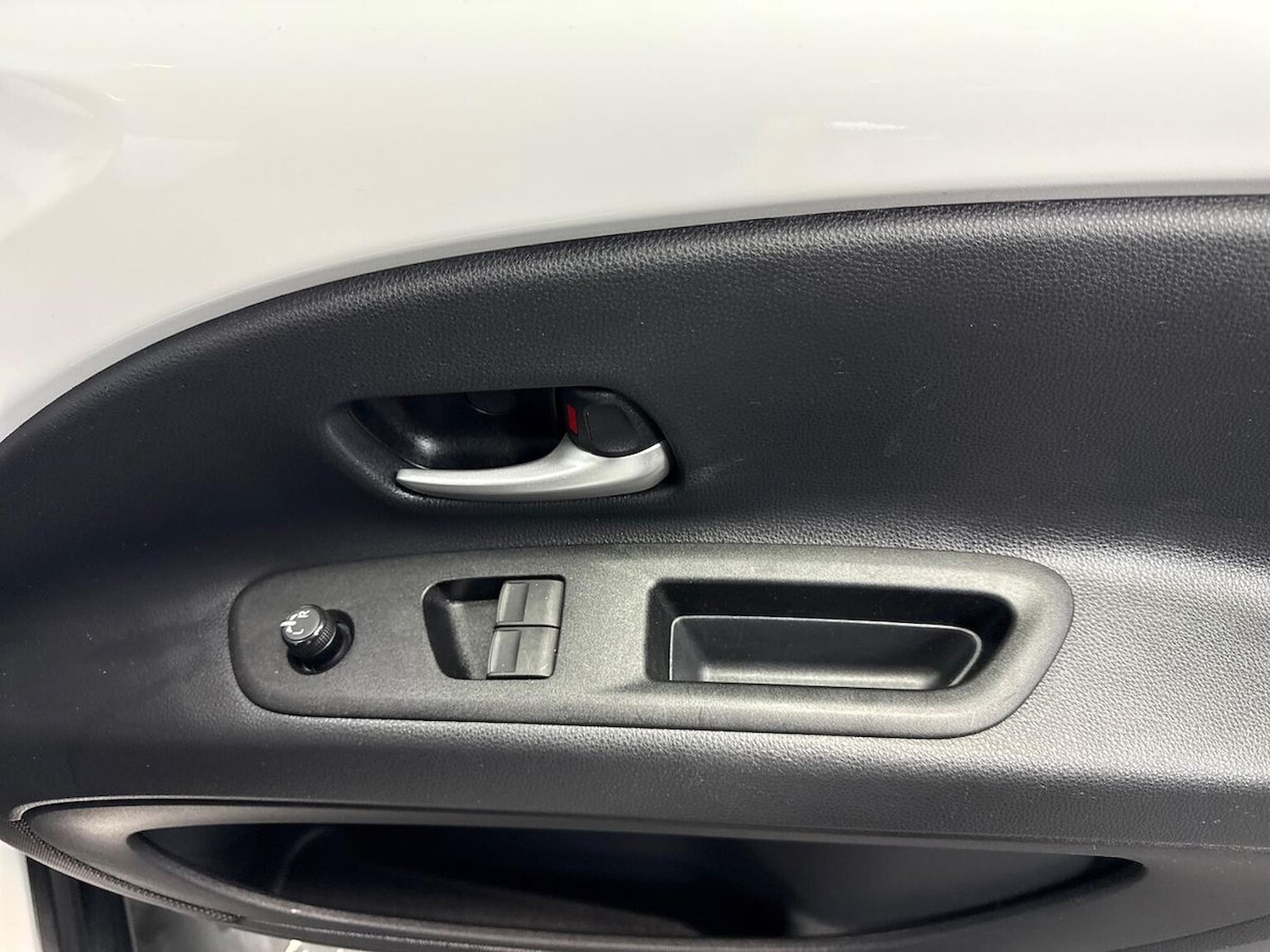 Used Toyota Aygo X 2024 for sale - 77639264: Photo 21