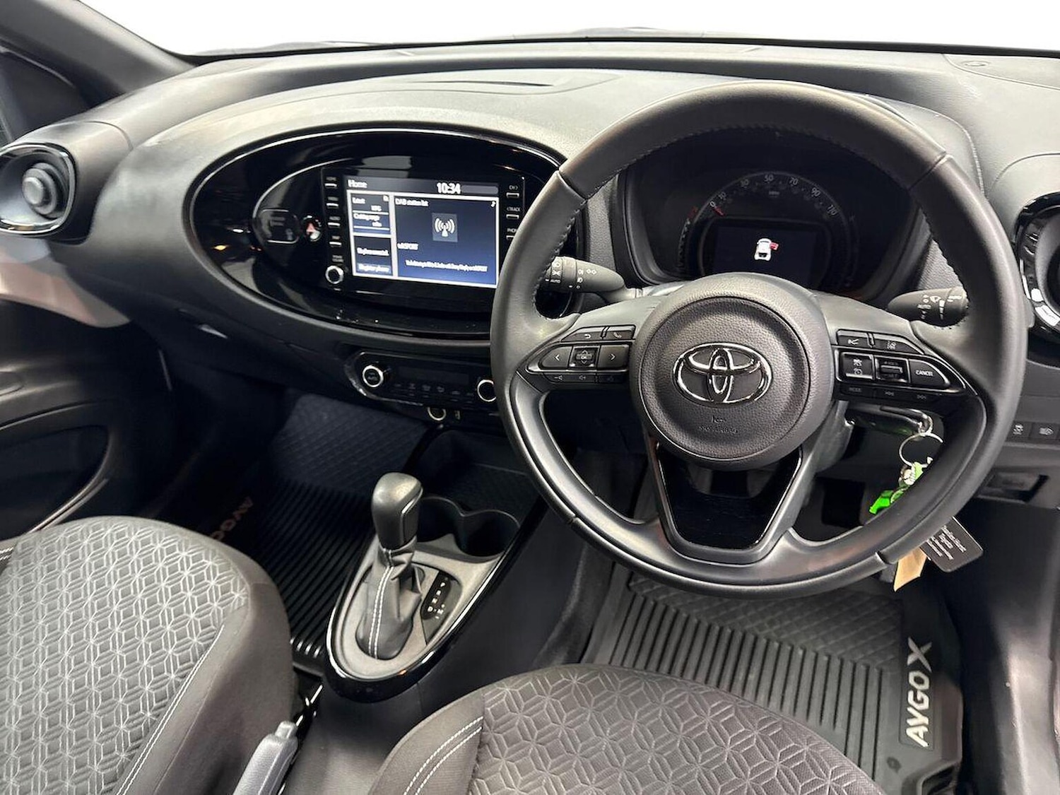 Used Toyota Aygo X 2024 for sale - 77639264: Photo 9