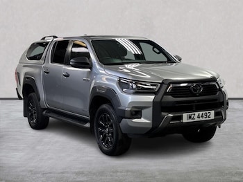 Used Toyota Hilux 2023 for sale - 75490513: Photo