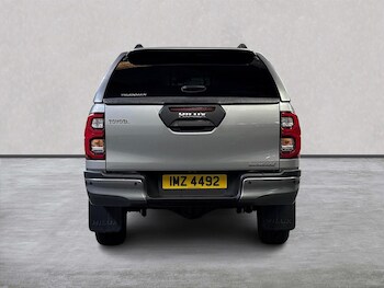Used Toyota Hilux 2023 for sale - 75490513: Photo