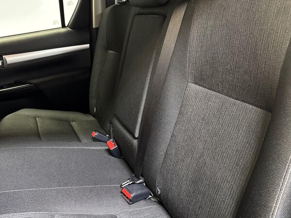Used Toyota Hilux 2023 for sale - 75490550: Photo 16