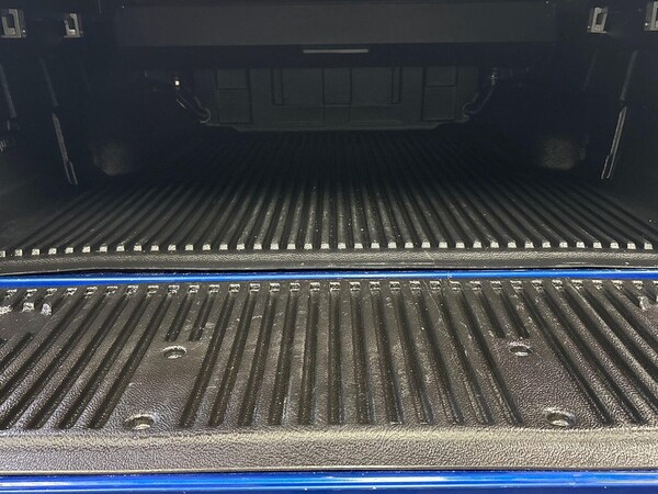 Used Toyota Hilux 2023 for sale - 75490550: Photo 17