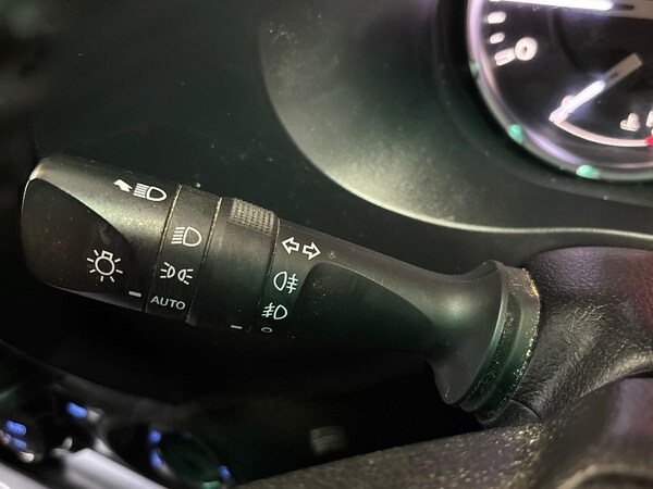 Used Toyota Hilux 2023 for sale - 75490550: Photo 26