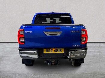 Used Toyota Hilux 2023 for sale - 75490550: Photo