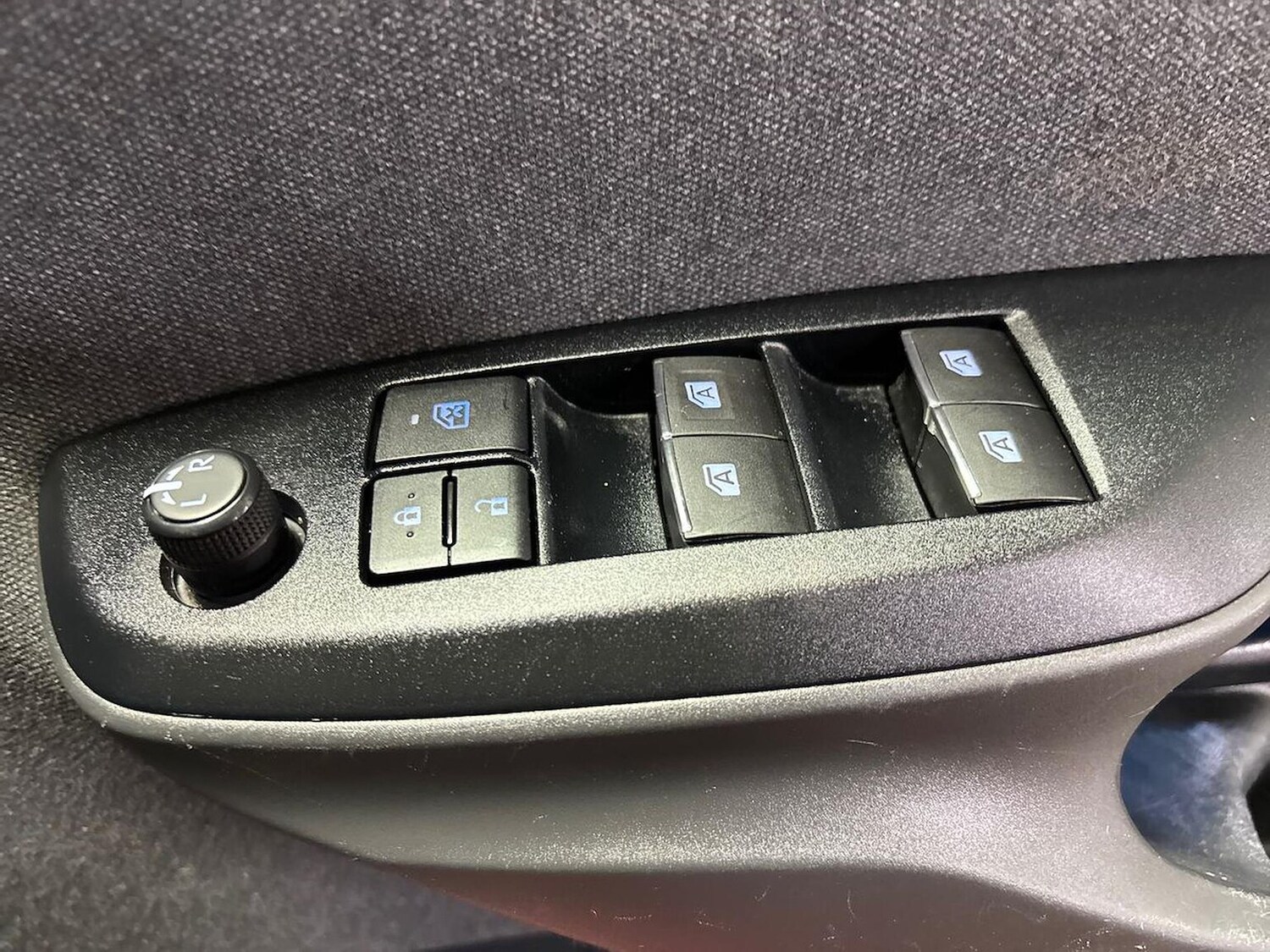 Used Toyota Yaris Cross 2021 for sale - 76037233: Photo 21