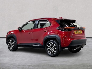 Used Toyota Yaris Cross 2021 for sale - 76037233: Photo 2