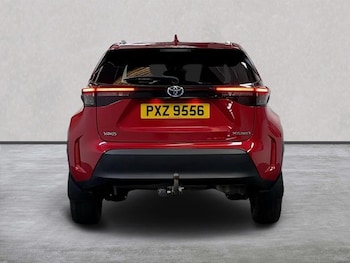 Used Toyota Yaris Cross 2021 for sale - 76037233: Photo 4