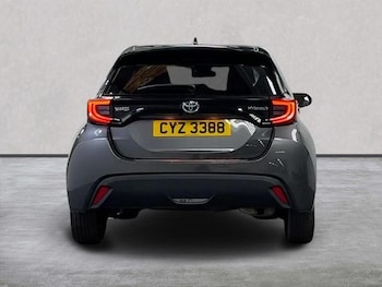 Used Toyota Yaris 2023 for sale - 78628013: Photo
