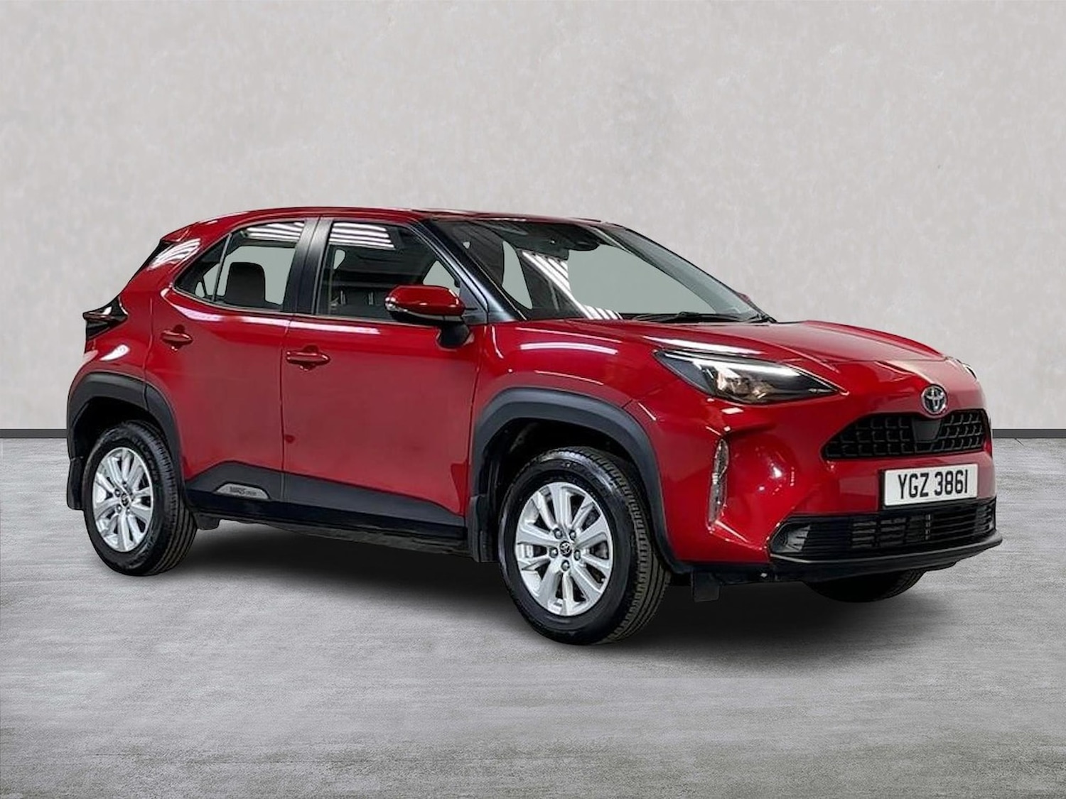 Used Toyota Yaris Cross 2023 for sale - 76142889: Photo 1