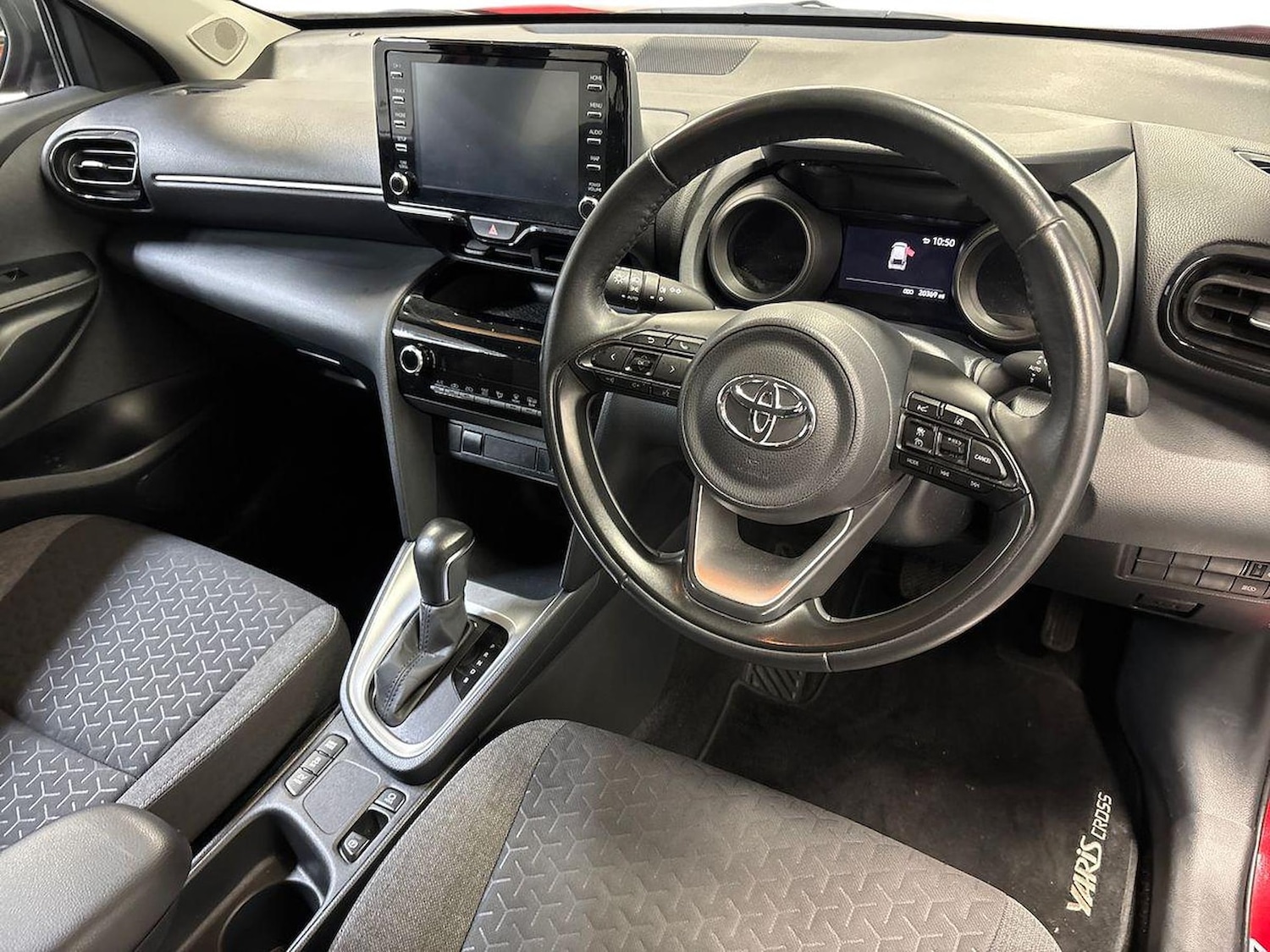 Used Toyota Yaris Cross 2023 for sale - 76142889: Photo 15