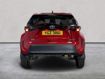 Used Toyota Yaris Cross 2023 for sale - 76142889: Photo 4