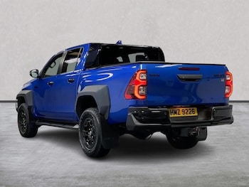 Used Toyota Hilux 2025 for sale - 75907780: Photo