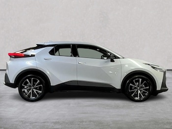 Used Toyota C-HR 2025 for sale - 75491120: Photo