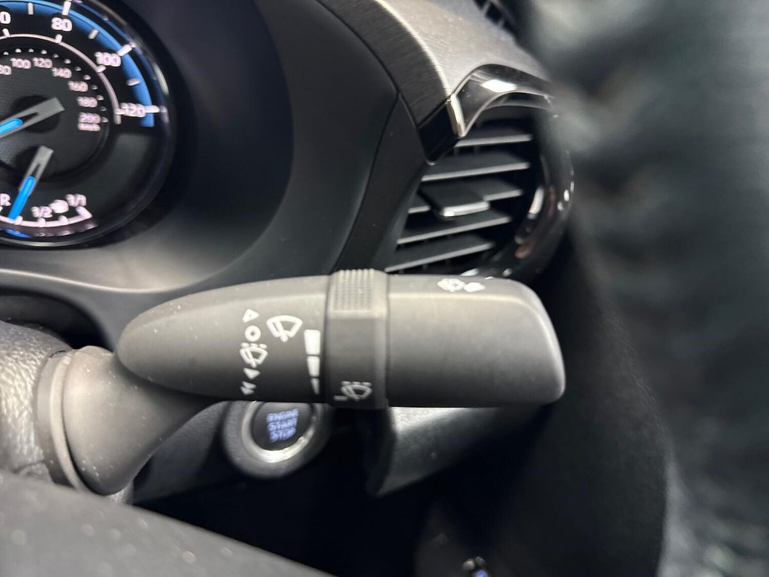 Used Toyota Hilux 2025 for sale - 77487709: Photo 27